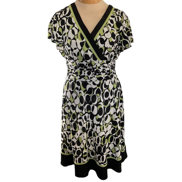 Studio I Petite Women's 12P Green Black White Abstract Print Dress - Picture 1 of 16